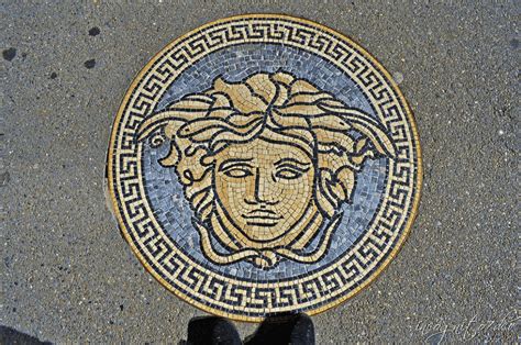 versace wikipedia inglese|versace greek mythology.